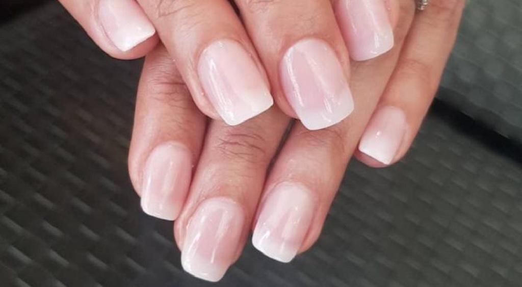 5 Tips To Have A Healthy Manicure